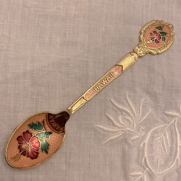 Vintage Cloissone Collectible Hawaii Spoon Pink Gold Tone - Picture 1 of 4